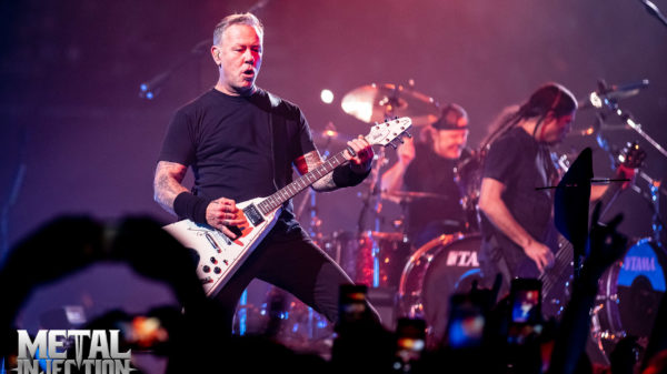 Metallica-40-10