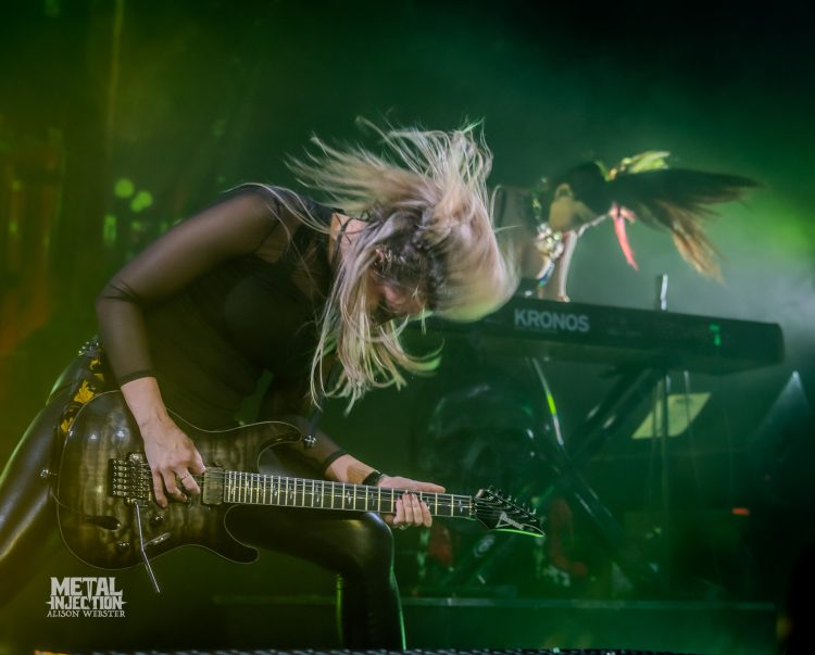 Photos: MAMMOTH WVH & NITA STRAUSS At The Roseland Theater