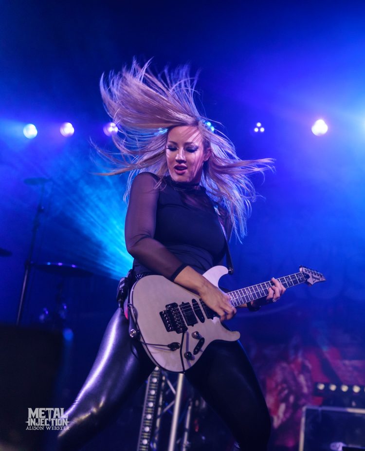 Photos: MAMMOTH WVH & NITA STRAUSS At The Roseland Theater