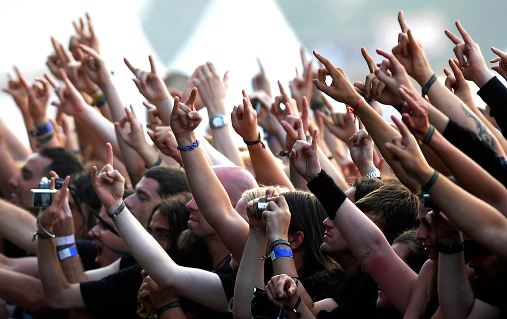 Crowd at rockfest